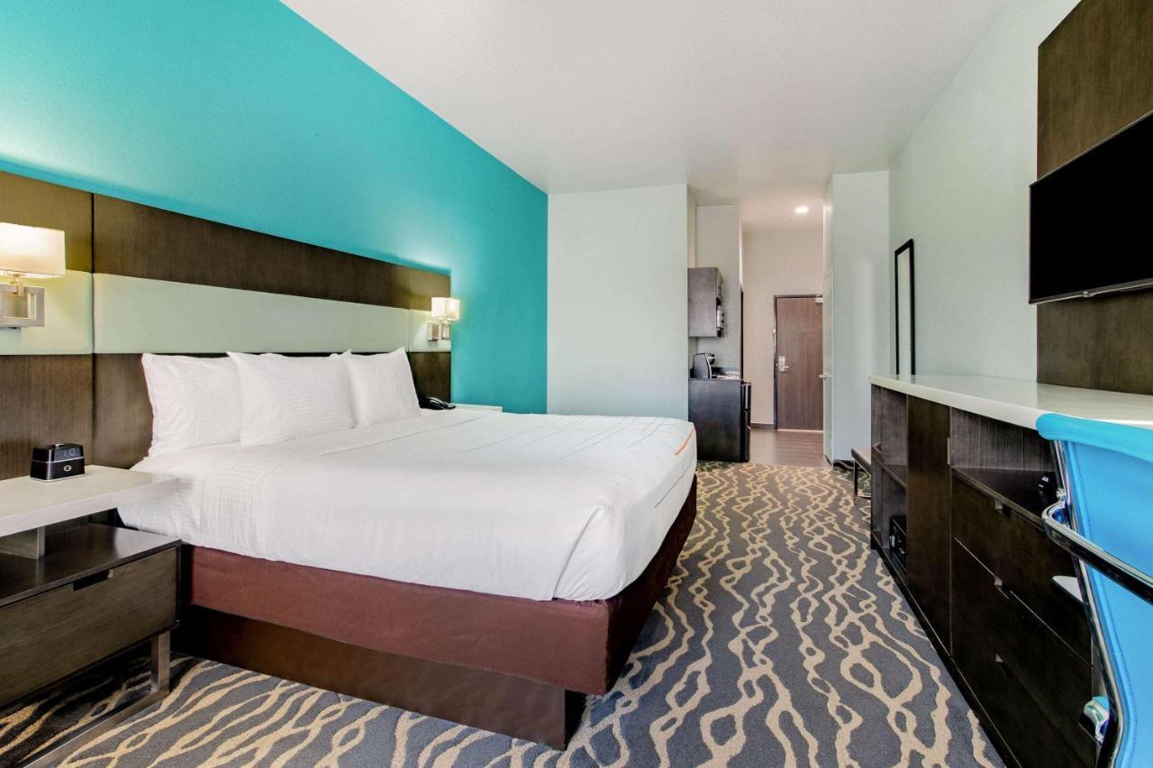 La Quinta Inn & Suites By Wyndham Northlake Ft. Worth Elizabethtown Экстерьер фото