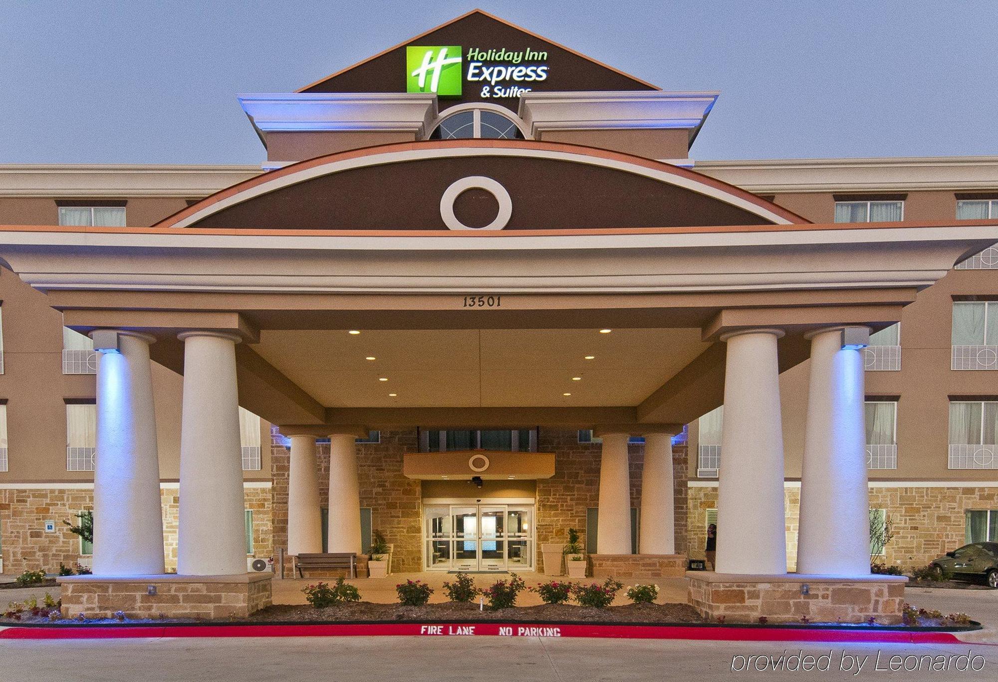 La Quinta Inn & Suites By Wyndham Northlake Ft. Worth Elizabethtown Экстерьер фото