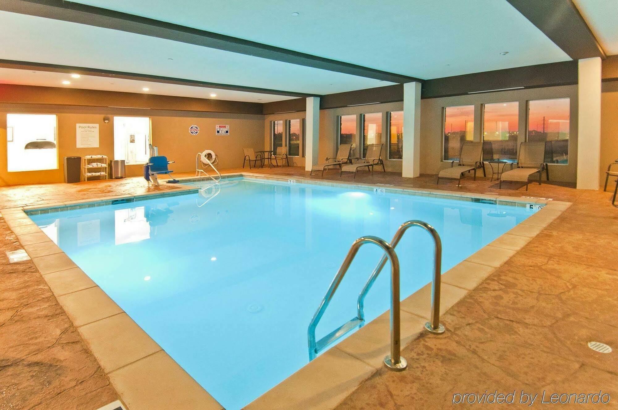 La Quinta Inn & Suites By Wyndham Northlake Ft. Worth Elizabethtown Экстерьер фото
